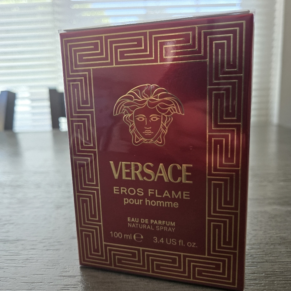 Versace Eros Flame Pour Homme Eau De Parfum 3.4 oz